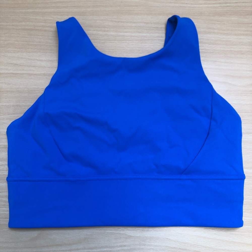 Lululemon stronger as one bra | 10